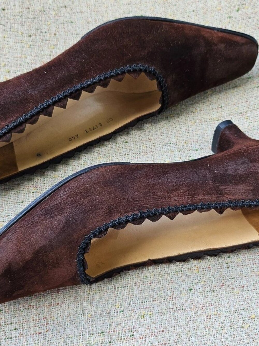 Vintage Salvatore Ferragamo Women Pump Shoes Brown Suede Made Italy Size5.5D 8US - Picture 6 of 11